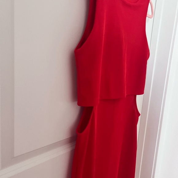 Topshop Red Sheath Midi Dress with Cutouts - Picture 6 of 10